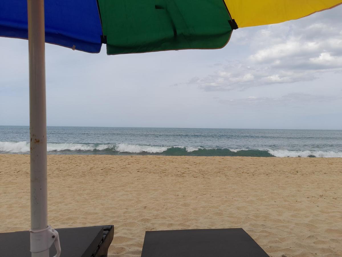 Golden Beach Chalets Arugam Bay Exterior foto